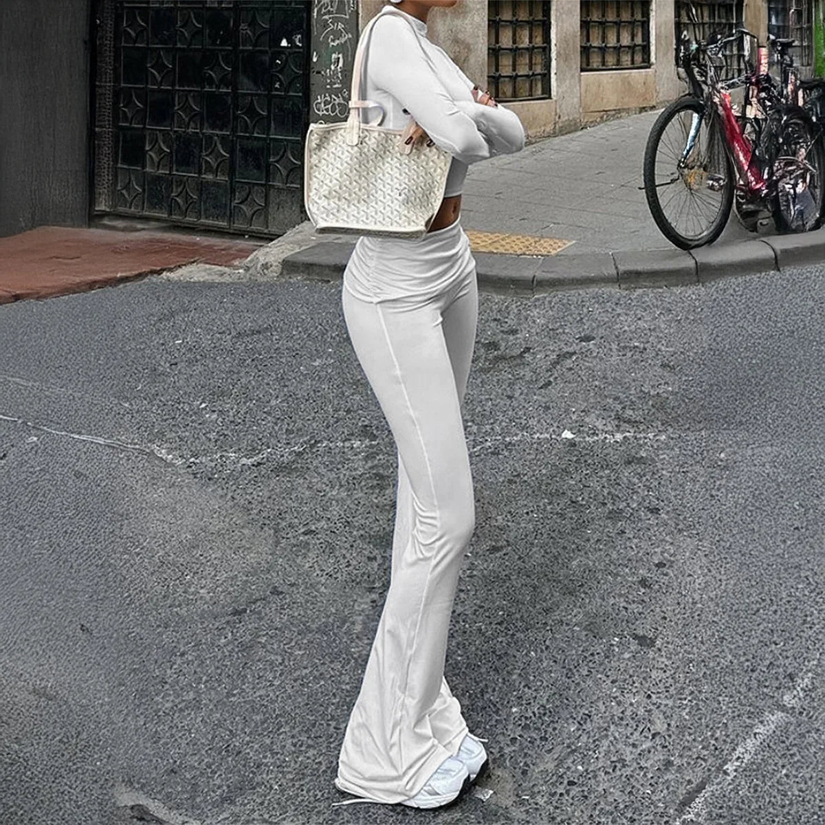 KaiKuo Sporty Chic Long Sleeve T-Shirt Yoga Pants Women's Set