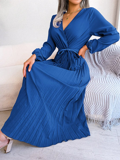 Elegant Women’s Pleated Maxi Dress – V-Neck, Long Sleeves, Special Edition